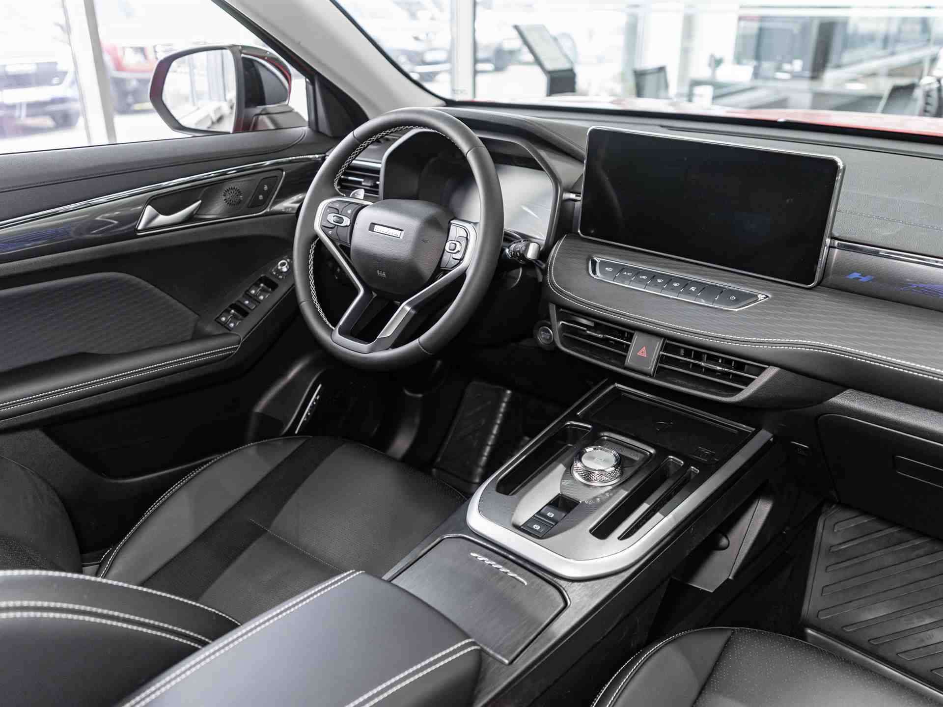 Haval Jolion Tech plus 1.5 7DCT 4WD
