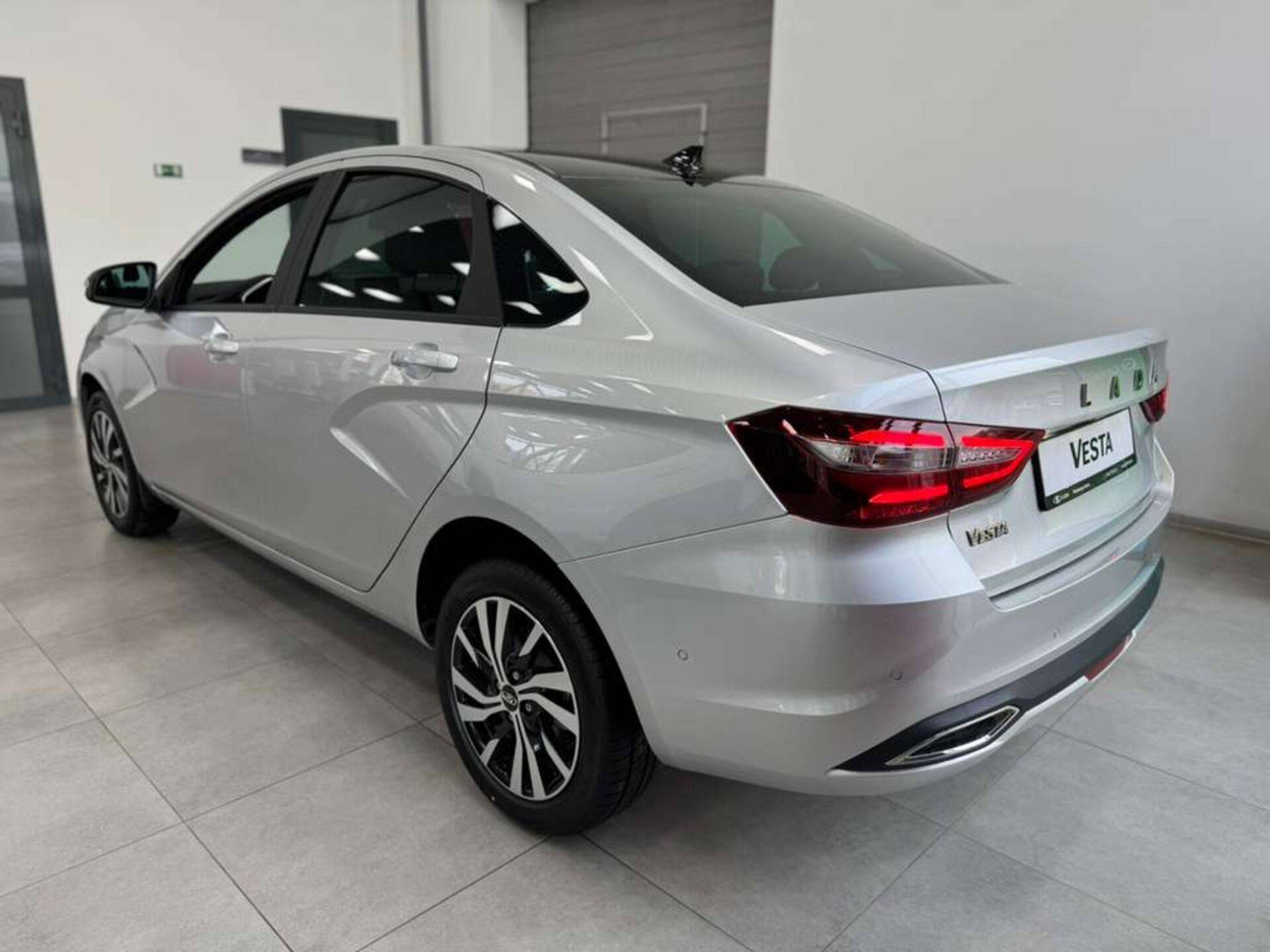 Lada Vesta седан Techno 24 1.8 122hp AT