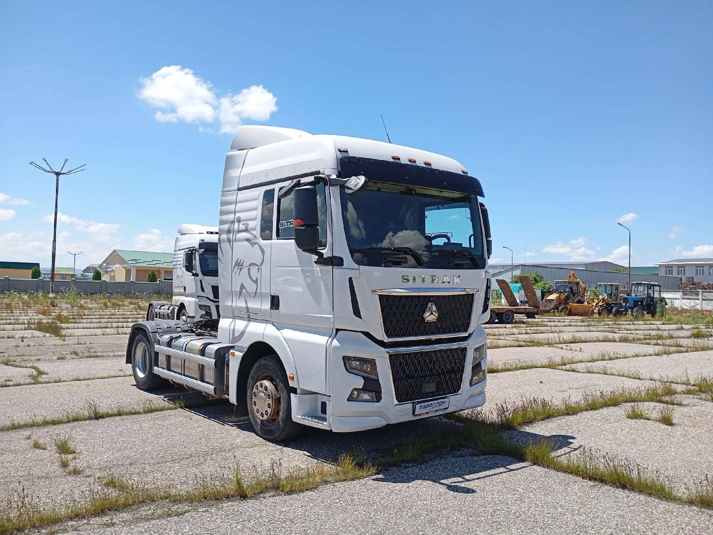 Sitrak C7H MAX ZZ4186V391HE,  328 128 км, 2023 года в лизинг