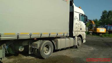 Sitrak C7H 4x2 ZZ4186V361HE
