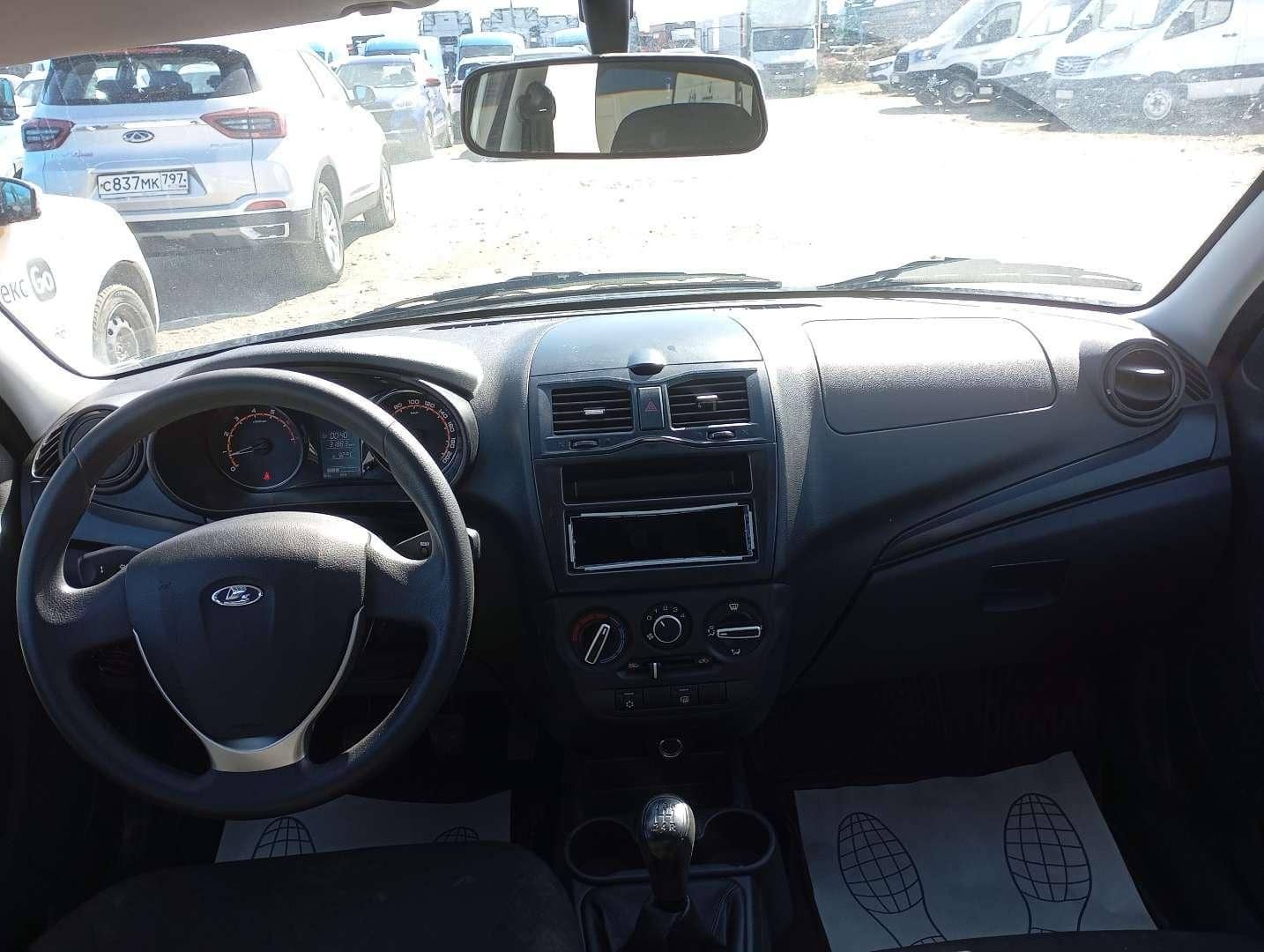 Lada Granta седан,  31 883 км, 2023 года в лизинг