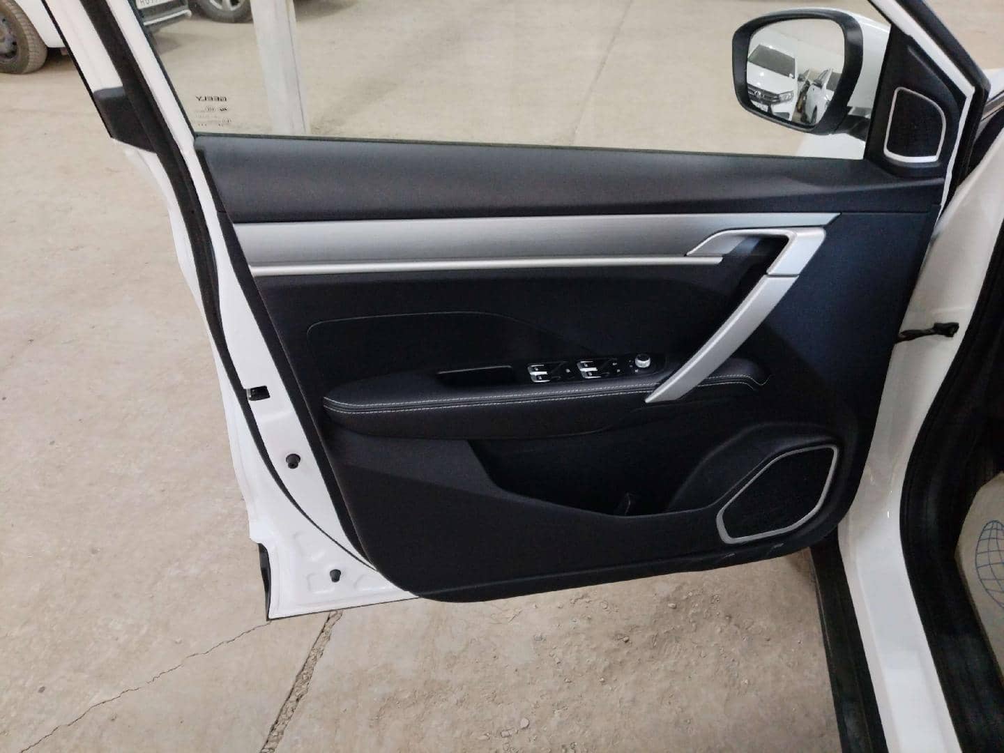 Geely Coolray,  74 165 км, 2023 года в лизинг