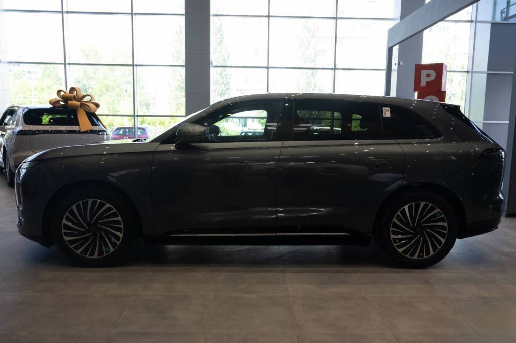 EXEED Exlantix ET 1.5T+40KWh AWD TOP BL