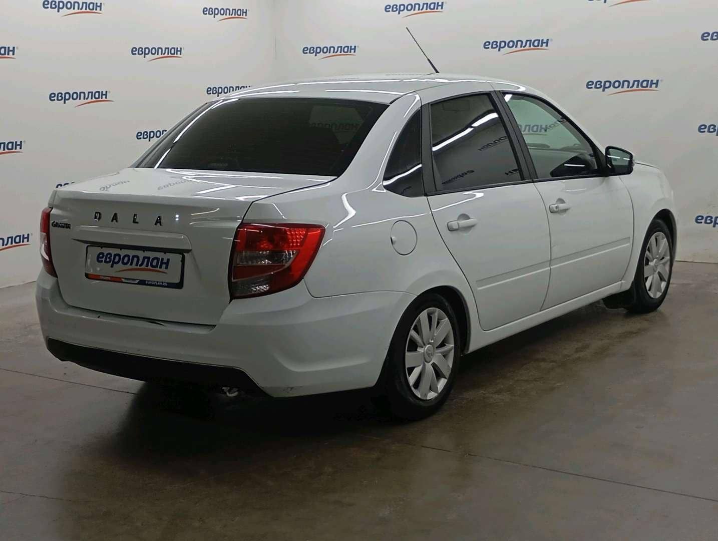 Lada Granta седан,  128 055 км, 2023 года в лизинг