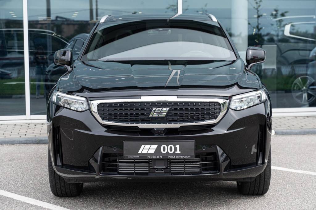 Knewstar 001 Luxury 2.0T 4WD 8AT