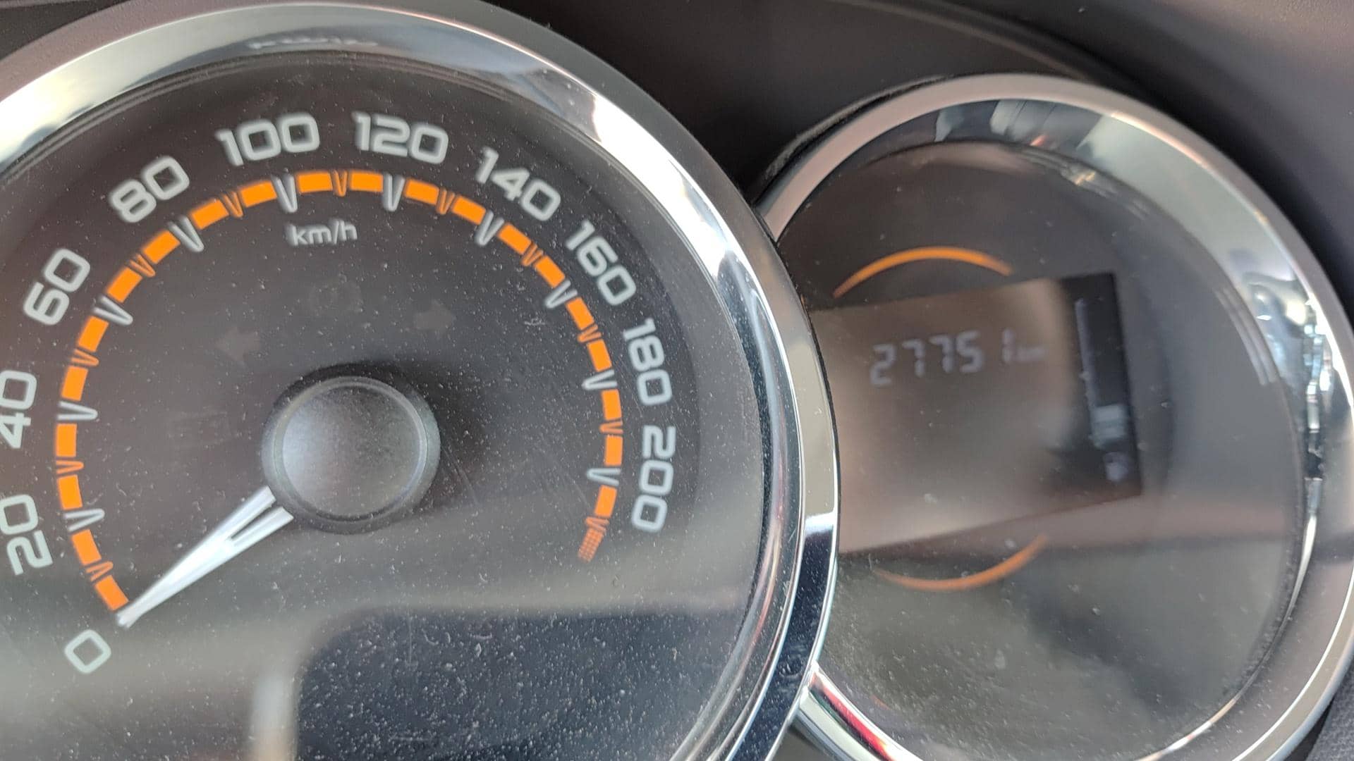 Lada Largus универсал,  27 751 км, 2025 года в лизинг
