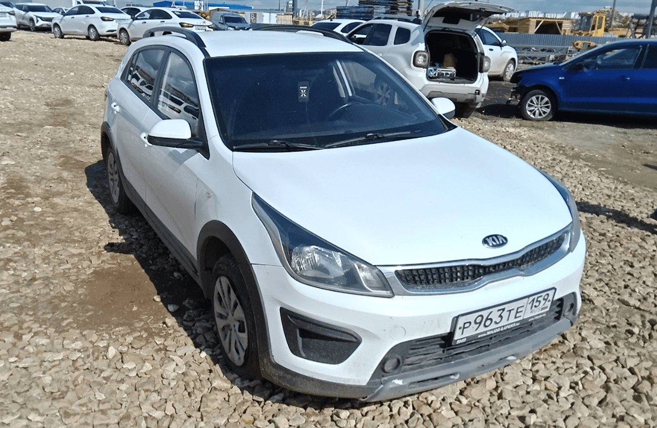 KIA Rio X-Line,  244 845 км, 2019 года