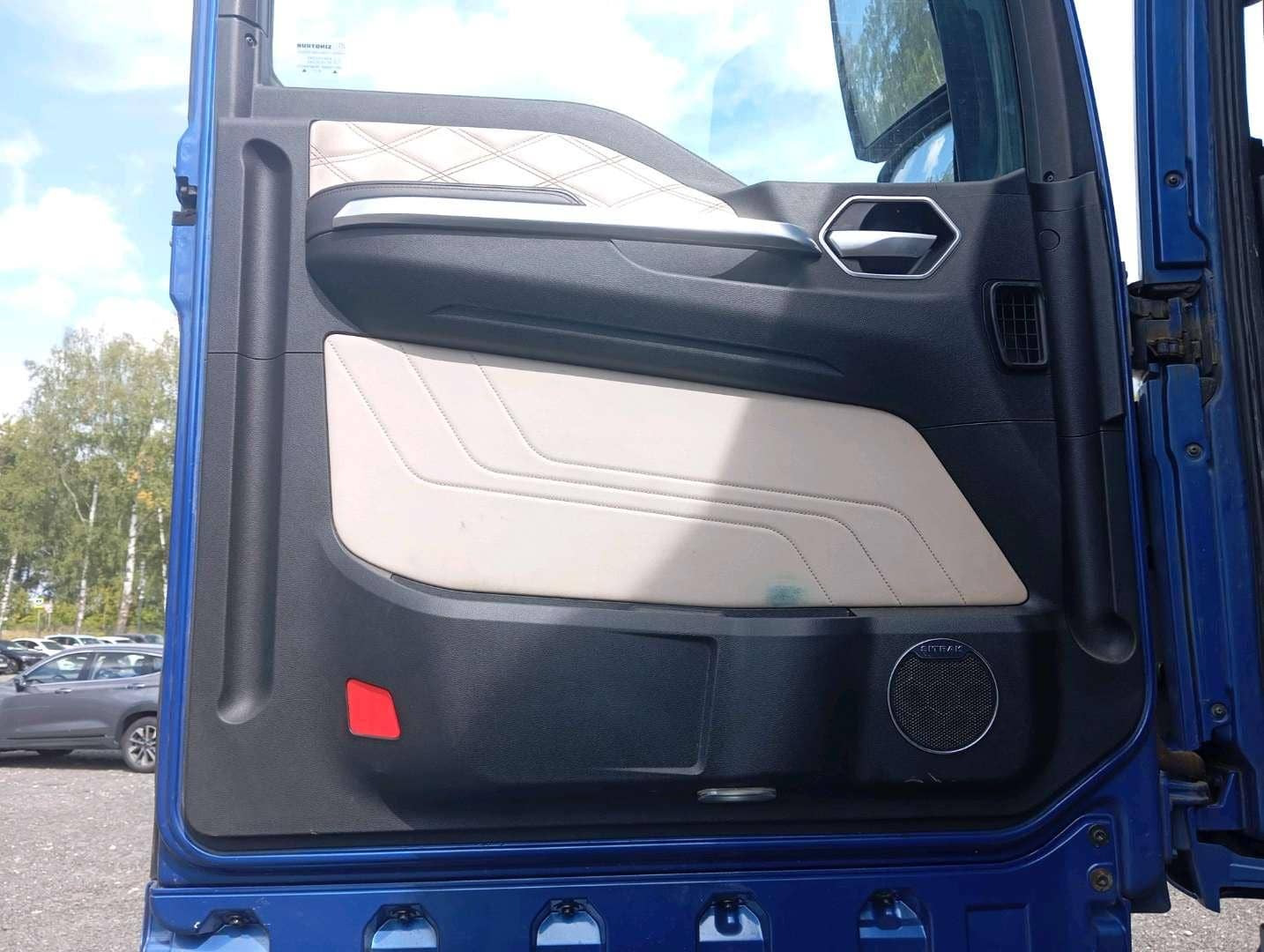 Sitrak C7H MAX ZZ4186V391HE,  634 759 км, 2023 года в лизинг