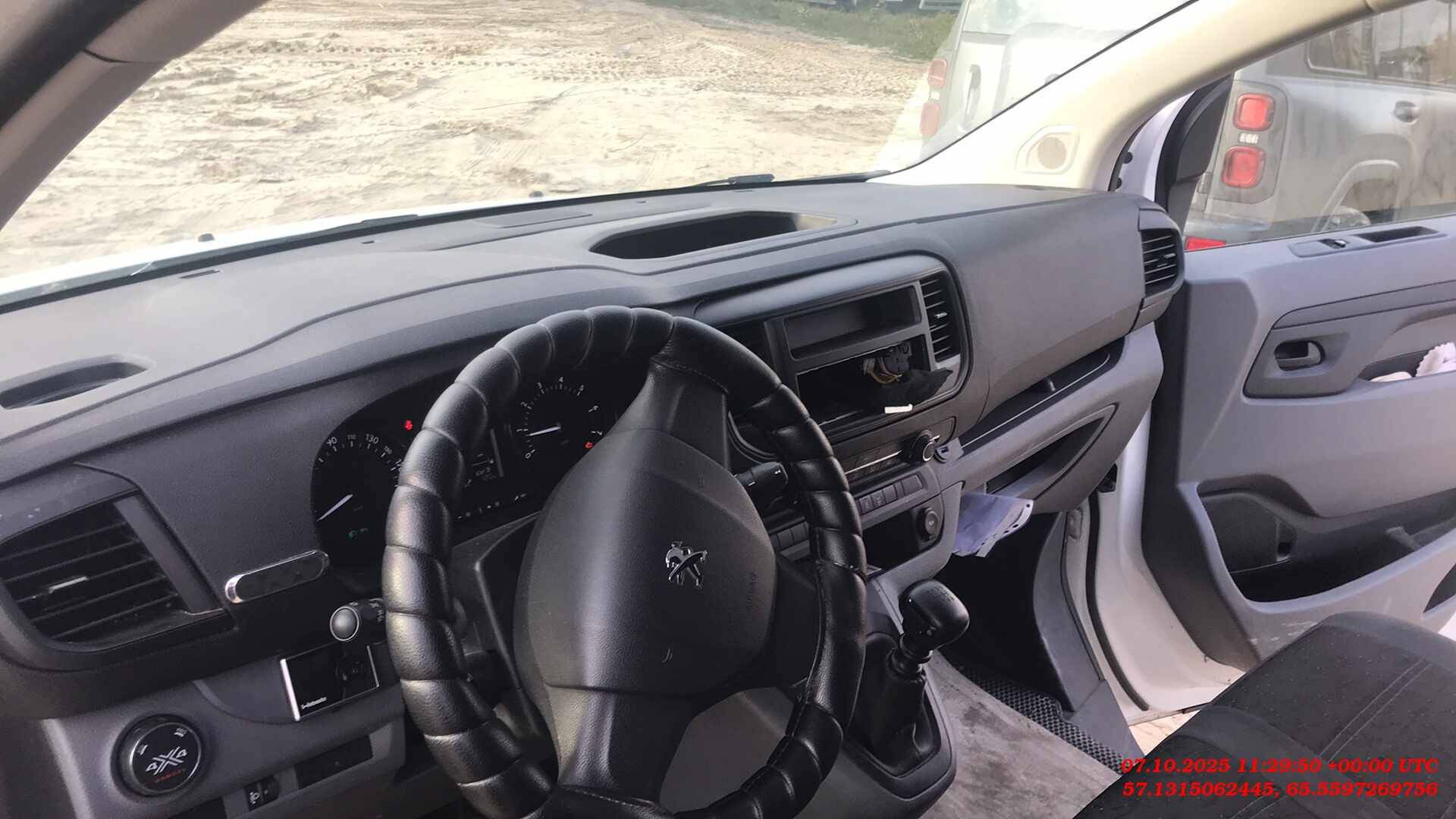 Peugeot Expert,  78 518 км, 2020 года