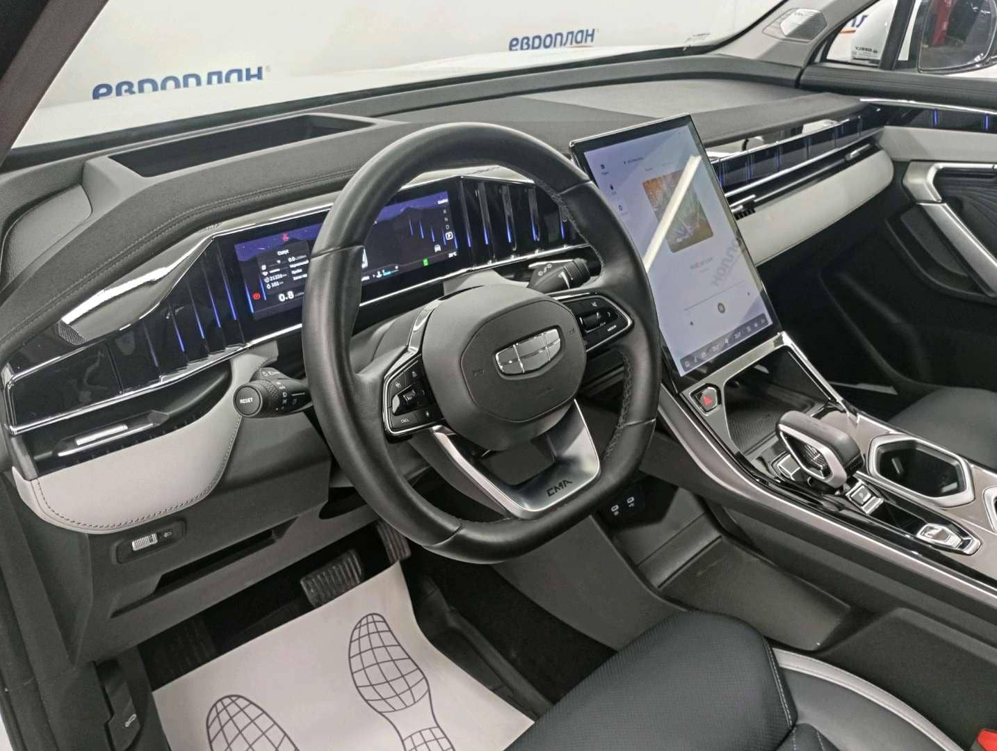 Geely Atlas,  21 226 км, 2024 года в лизинг