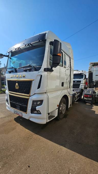 Sitrak C7H 4x2 ZZ4186V361HE
