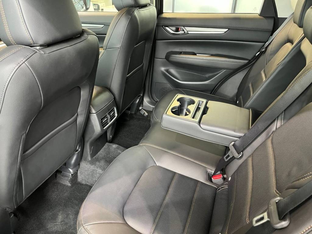 Mazda CX-5 High 2.0 SKYACTIV 6AT 4WD