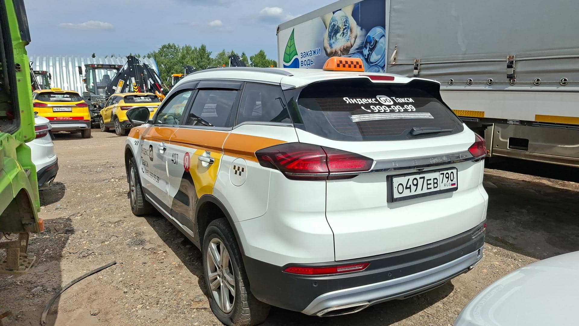 Geely Atlas Pro,  214 434 км, 2023 года в лизинг