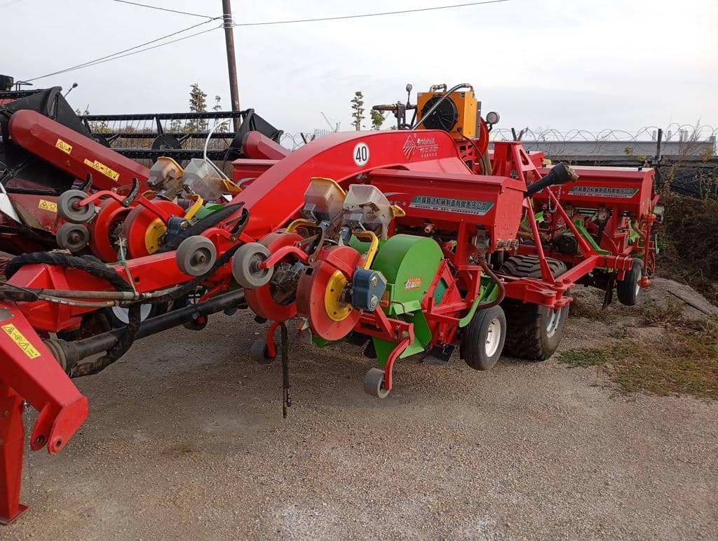 Jilin Kangda Agricultural Machinery 2BMZF-12C сеялка точного высева,  1 км, 2023 года в лизинг