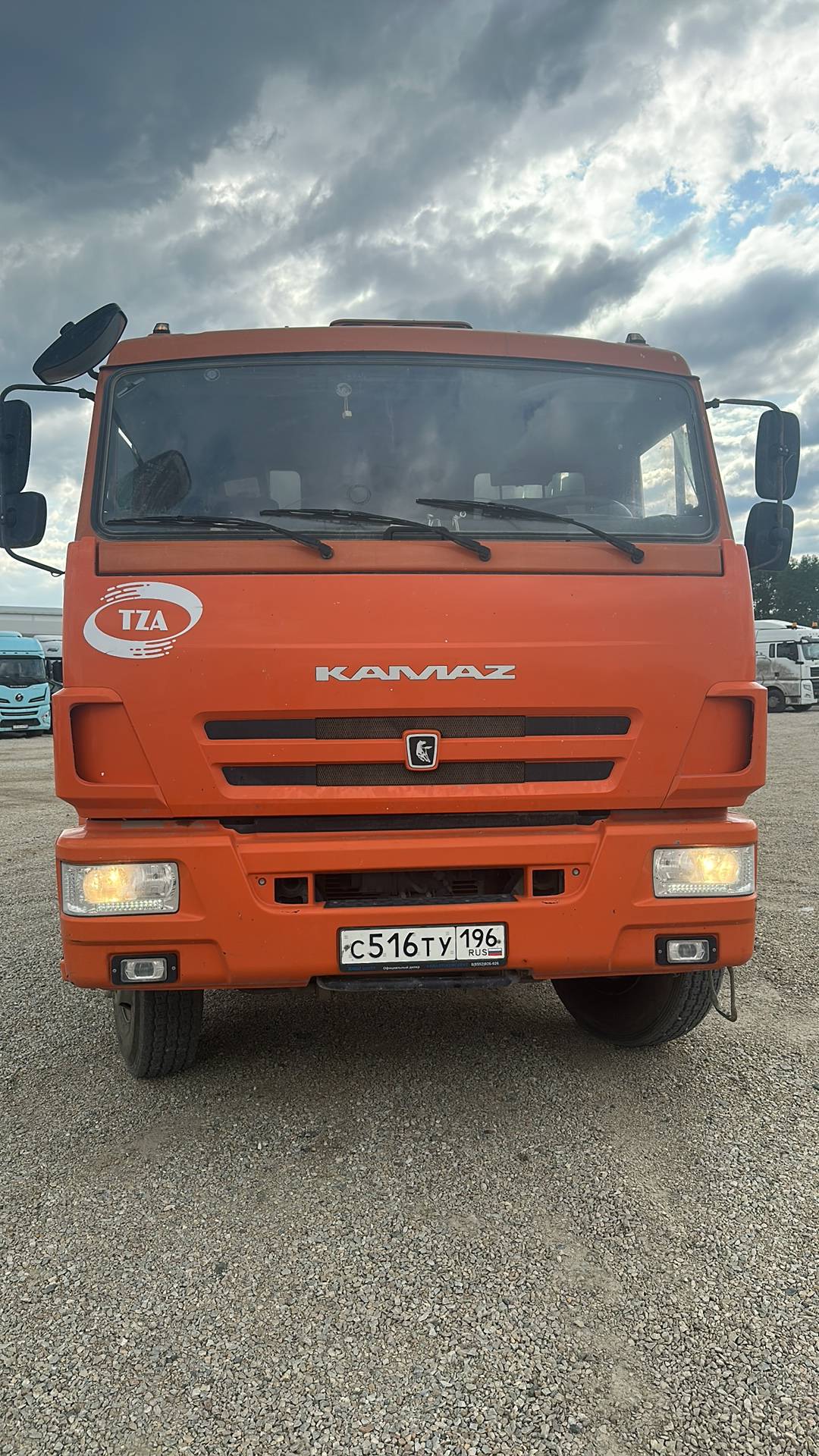 КАМАЗ 6540-48(A4),  52 552 км, 2023 года в лизинг