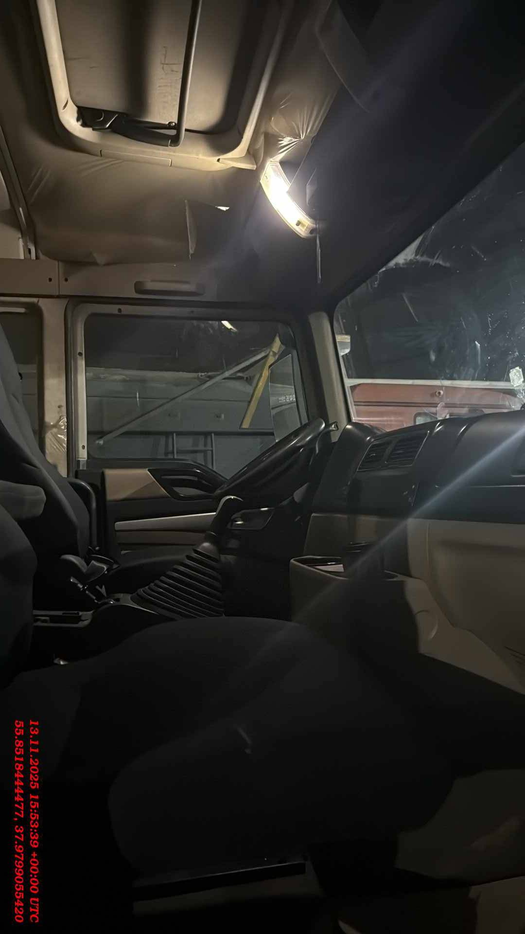 HOWO ZZ3317V386GE1 8х4,  243 324 км, 2022 года в лизинг