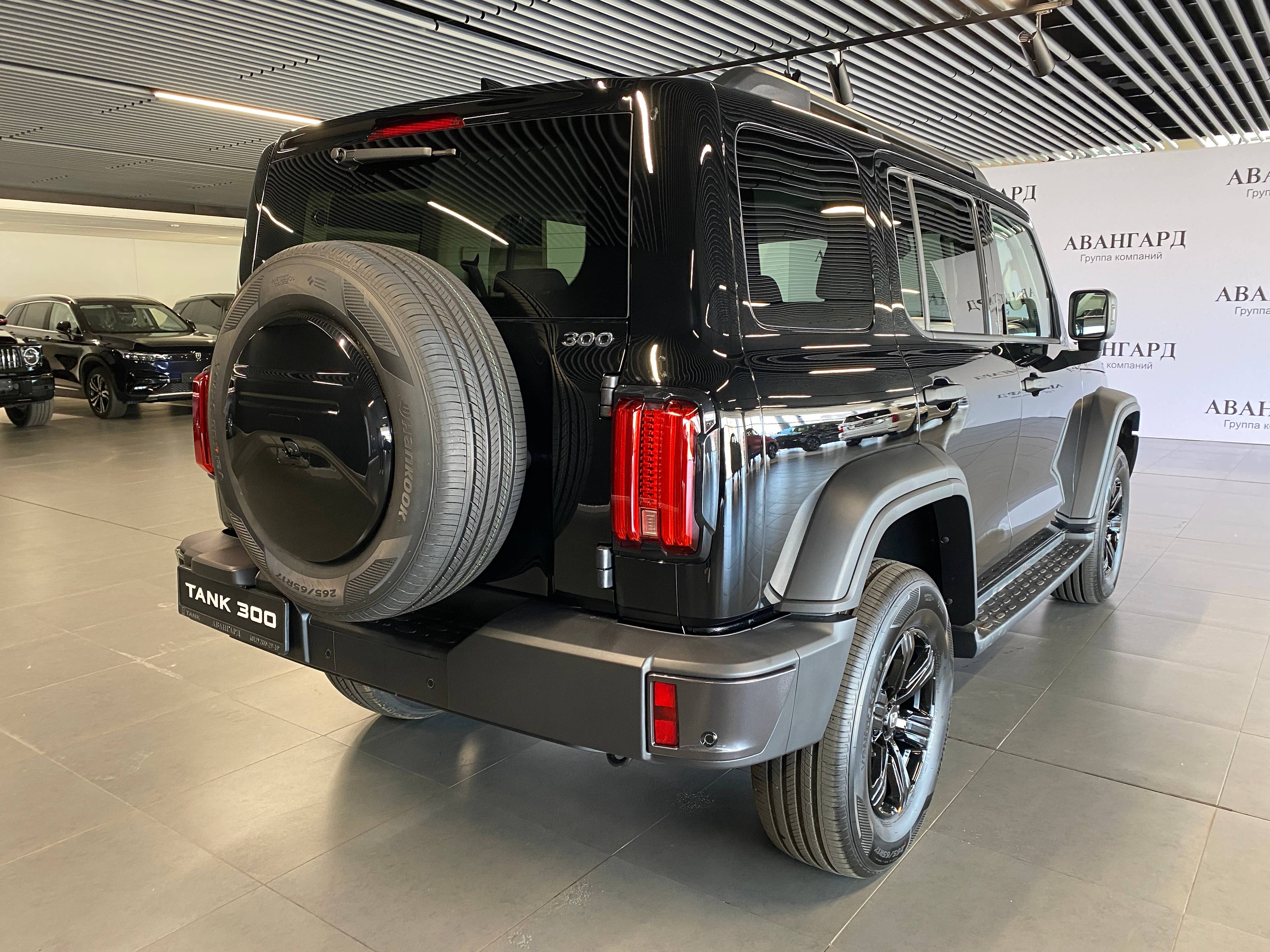 Tank 300 City Premium 2.0 8AT 4WD