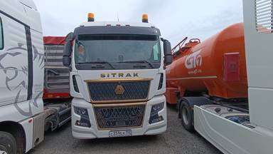 Sitrak C7H MAX 4x2 ZZ4186V361HE