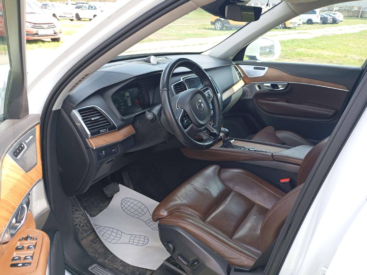 Volvo XC90,  254 521 км, 2018 года в лизинг