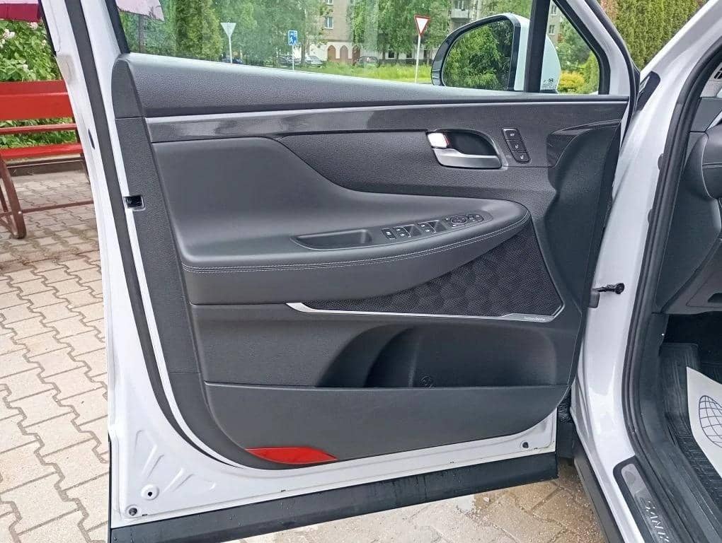 Hyundai Santa Fe,  106 351 км, 2021 года в лизинг