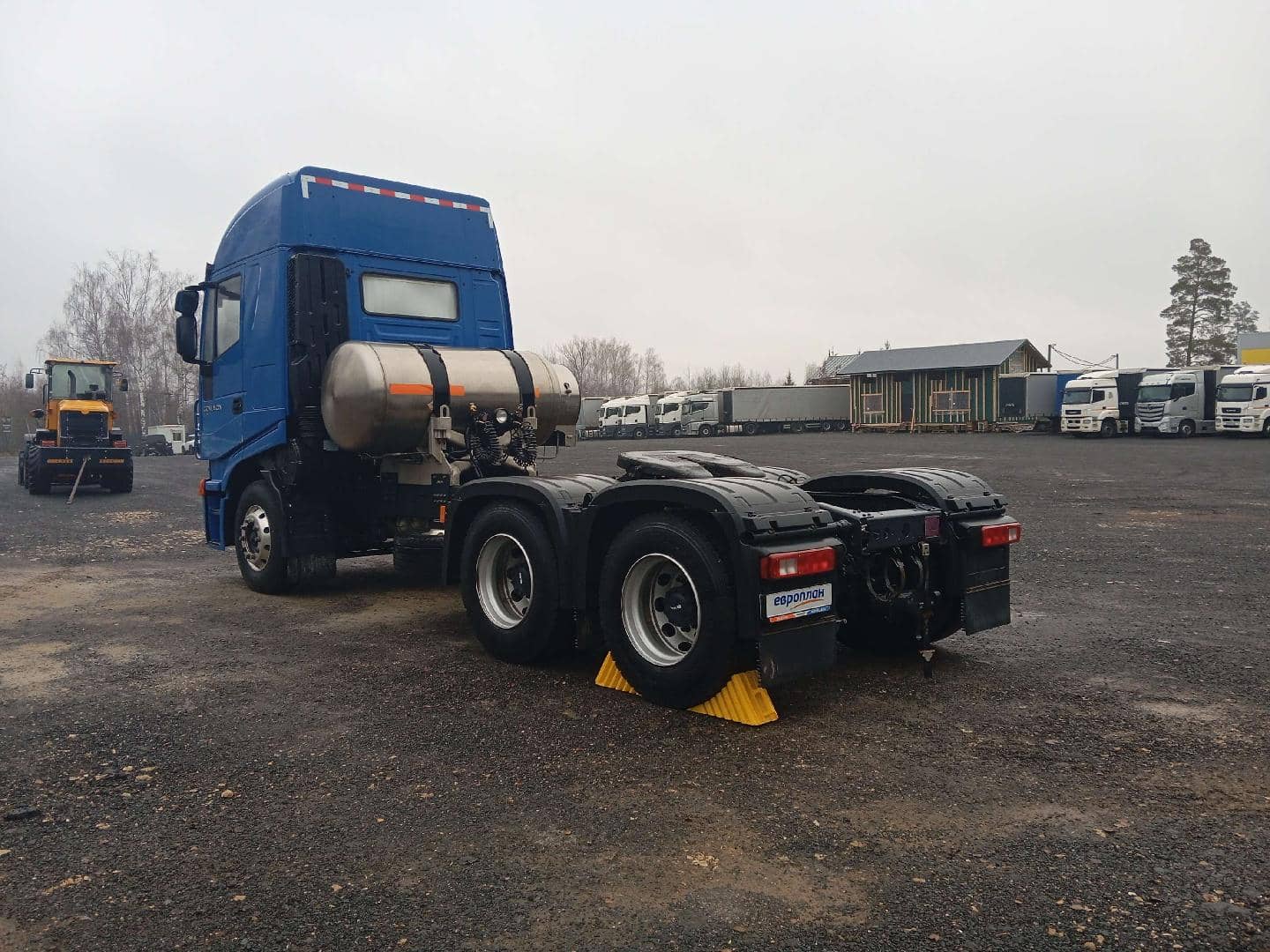 HONGYAN CQ4187HD12381T LNG, 2023 года в лизинг