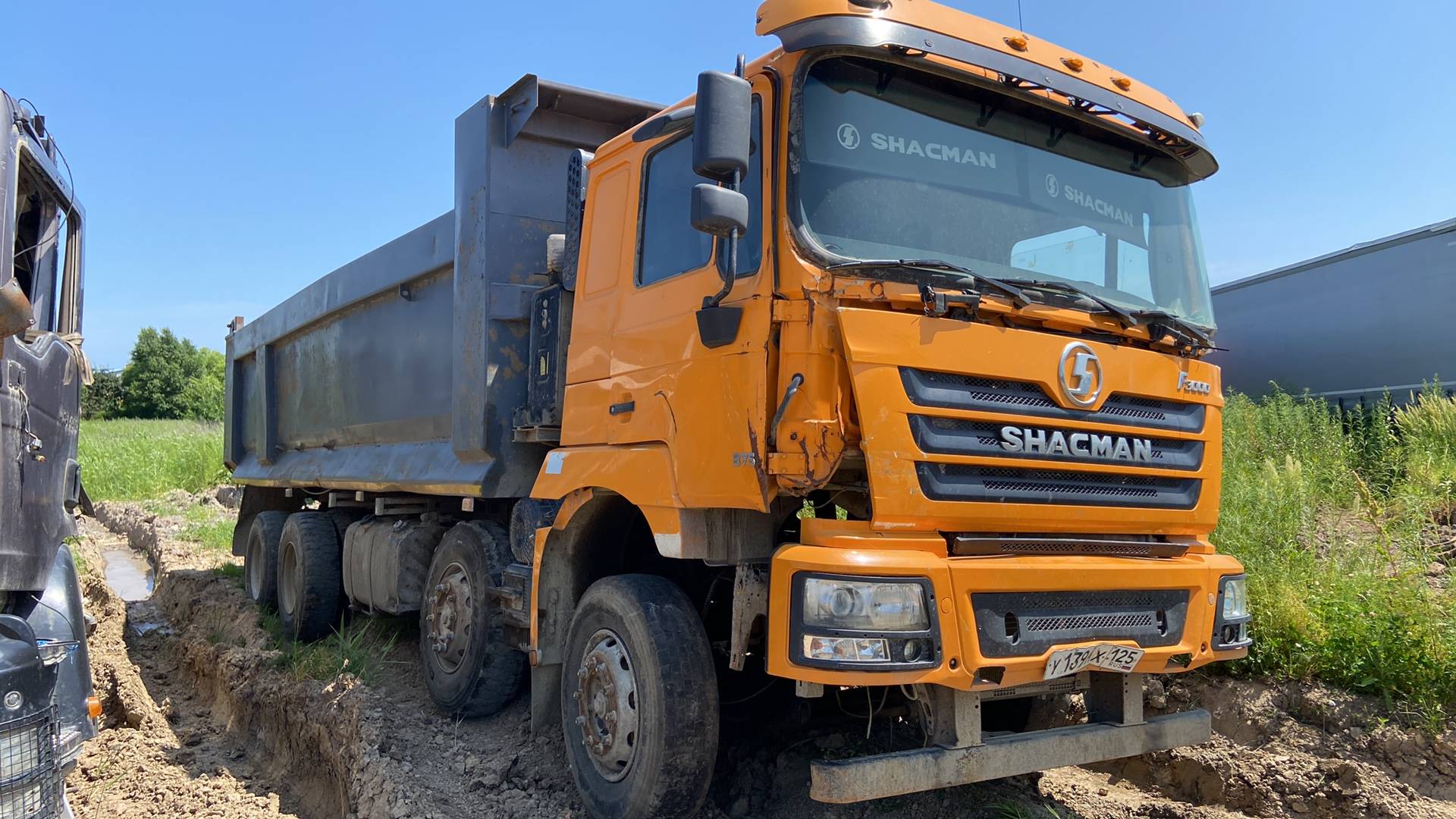 Shacman SX3318DT366 8x4