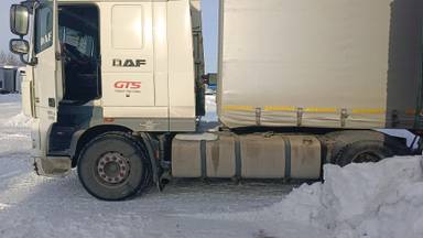 DAF XF105.460 FT 4x2 (Space Cab)