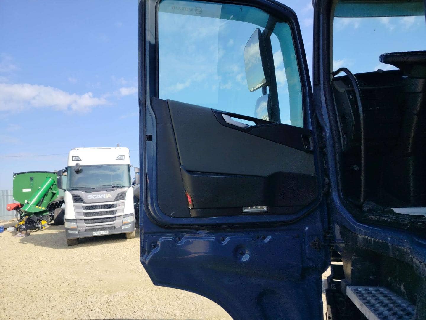 Volvo FH 460 6x2 (FH),  1 335 705 км, 2019 года в лизинг