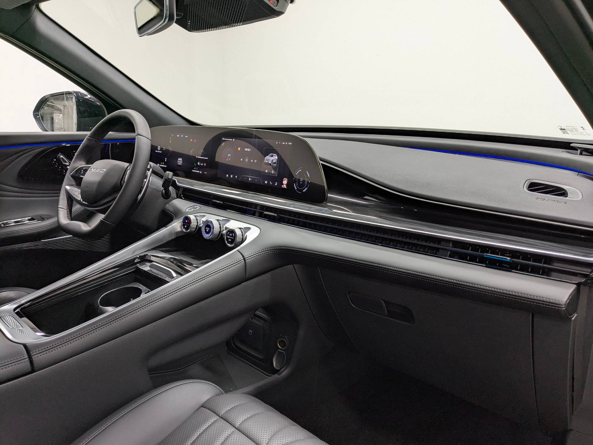 EXEED RX Флагман 2.0Т АТ полный привод (Flagship)