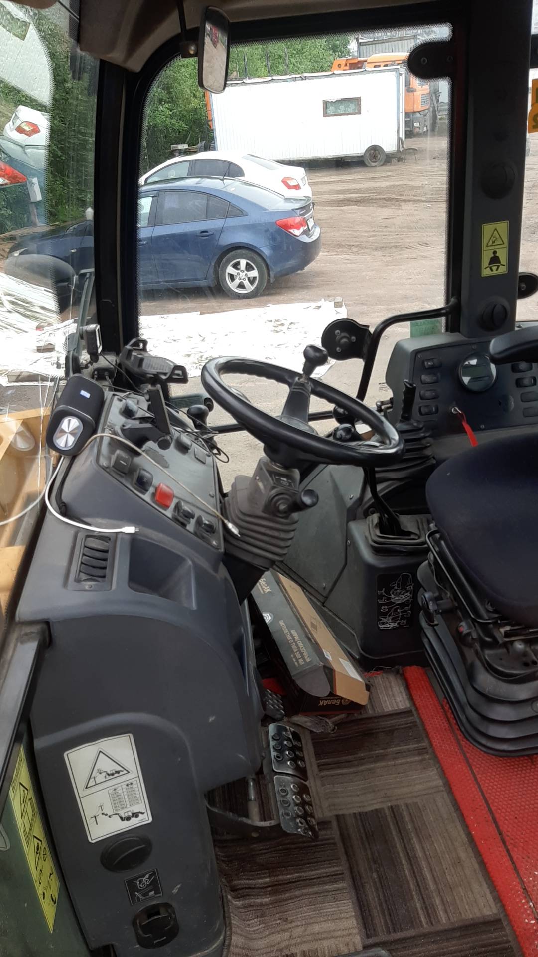 Mecalac TLB870,  4 464 км, 2021 года в лизинг