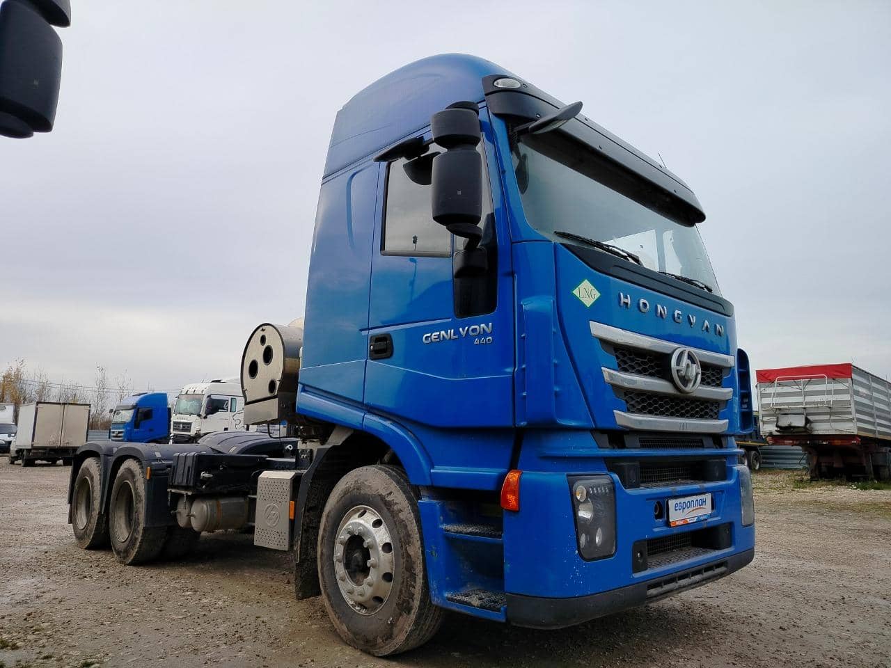 HONGYAN CQ4187HD12381T LNG,  180 000 км, 2023 года в лизинг