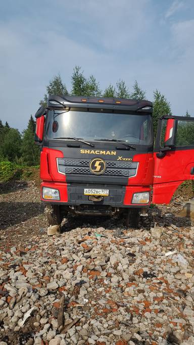 Shacman SX33186W366C