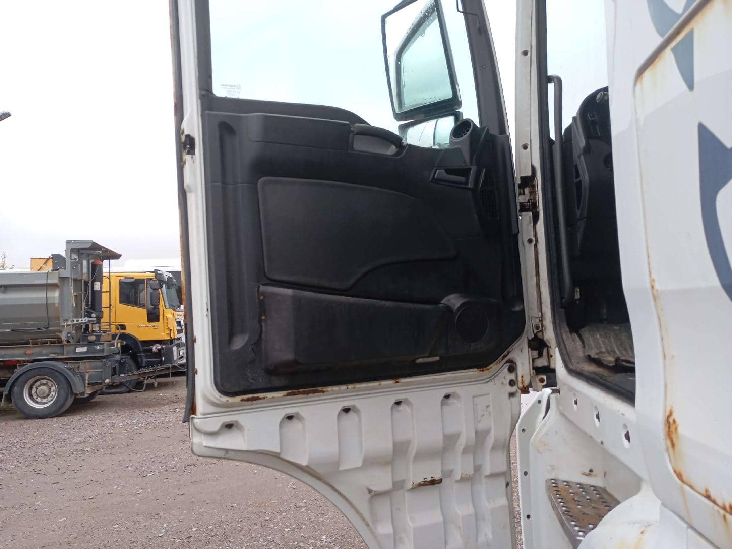 Sitrak C7H MAX ZZ4186V391HE,  581 574 км, 2023 года в лизинг