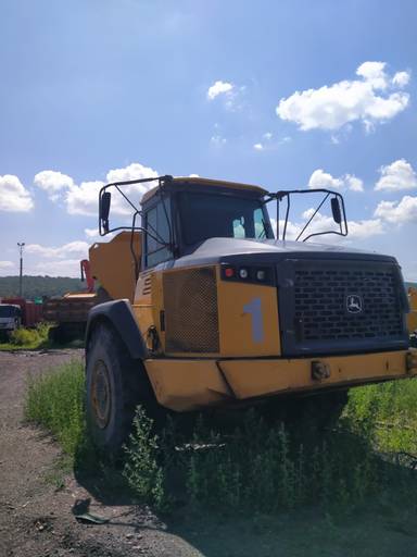 John Deere 410E