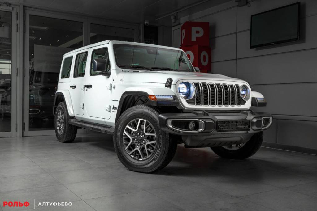 Jeep Wrangler Sahara 2.0T 8AT