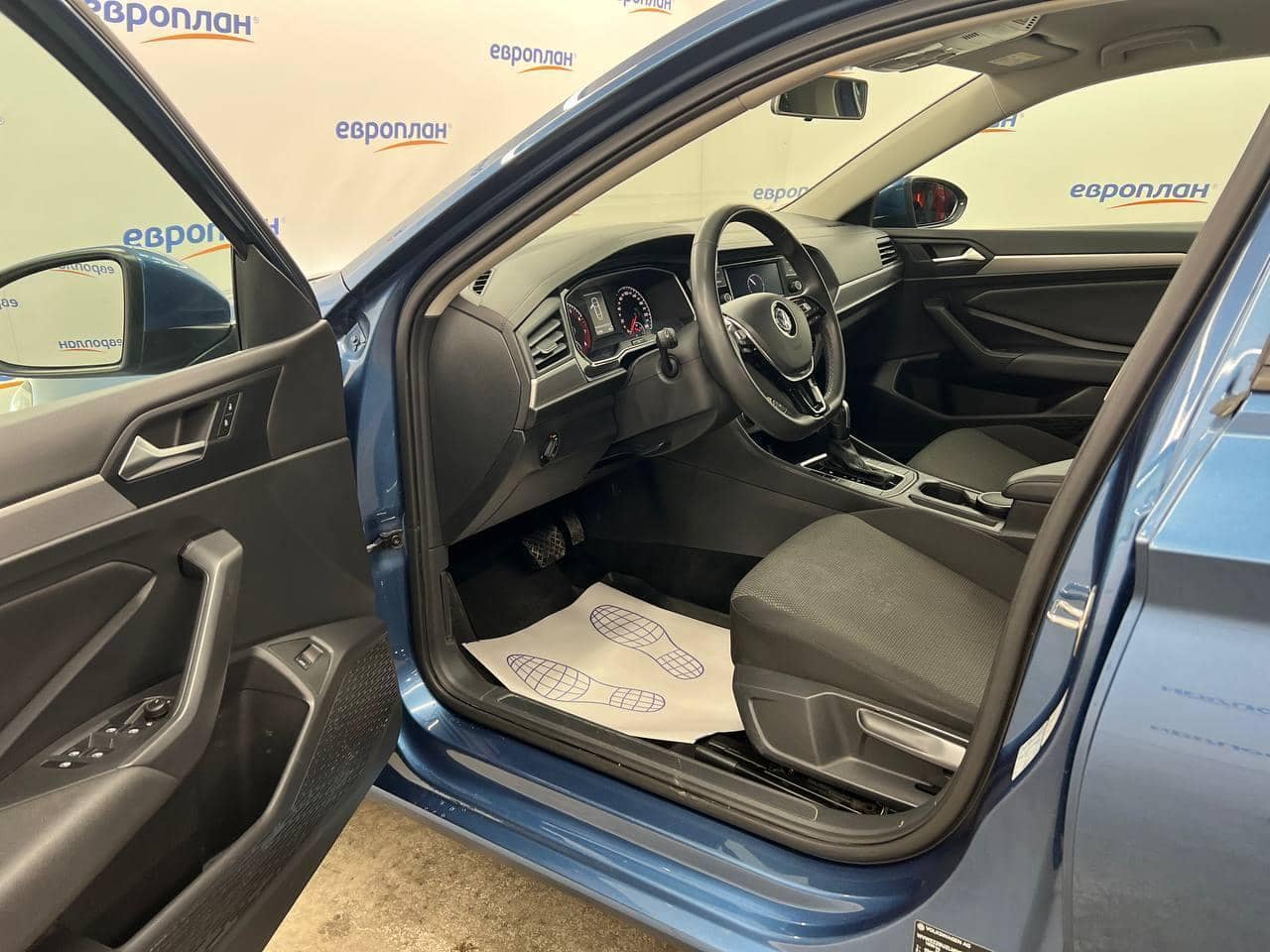 Volkswagen Jetta,  131 250 км, 2020 года в лизинг