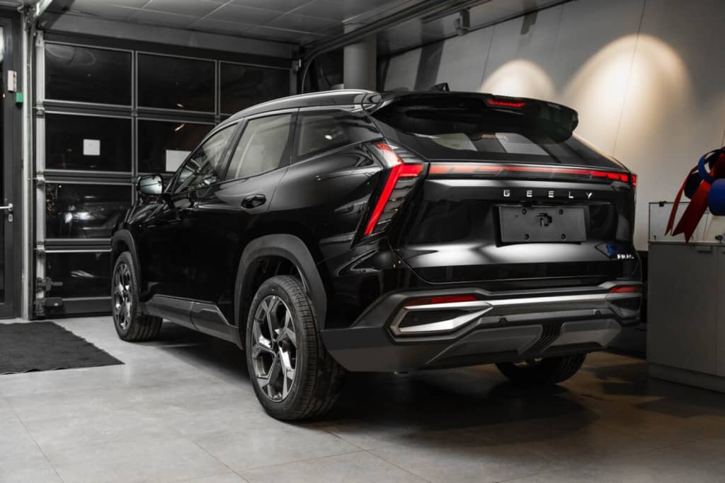 Geely Atlas Люкс 2.0Т АТ полный привод