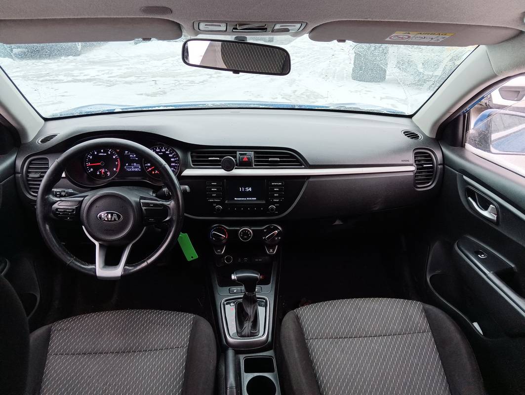 KIA Rio X-Line,  234 357 км, 2019 года в лизинг
