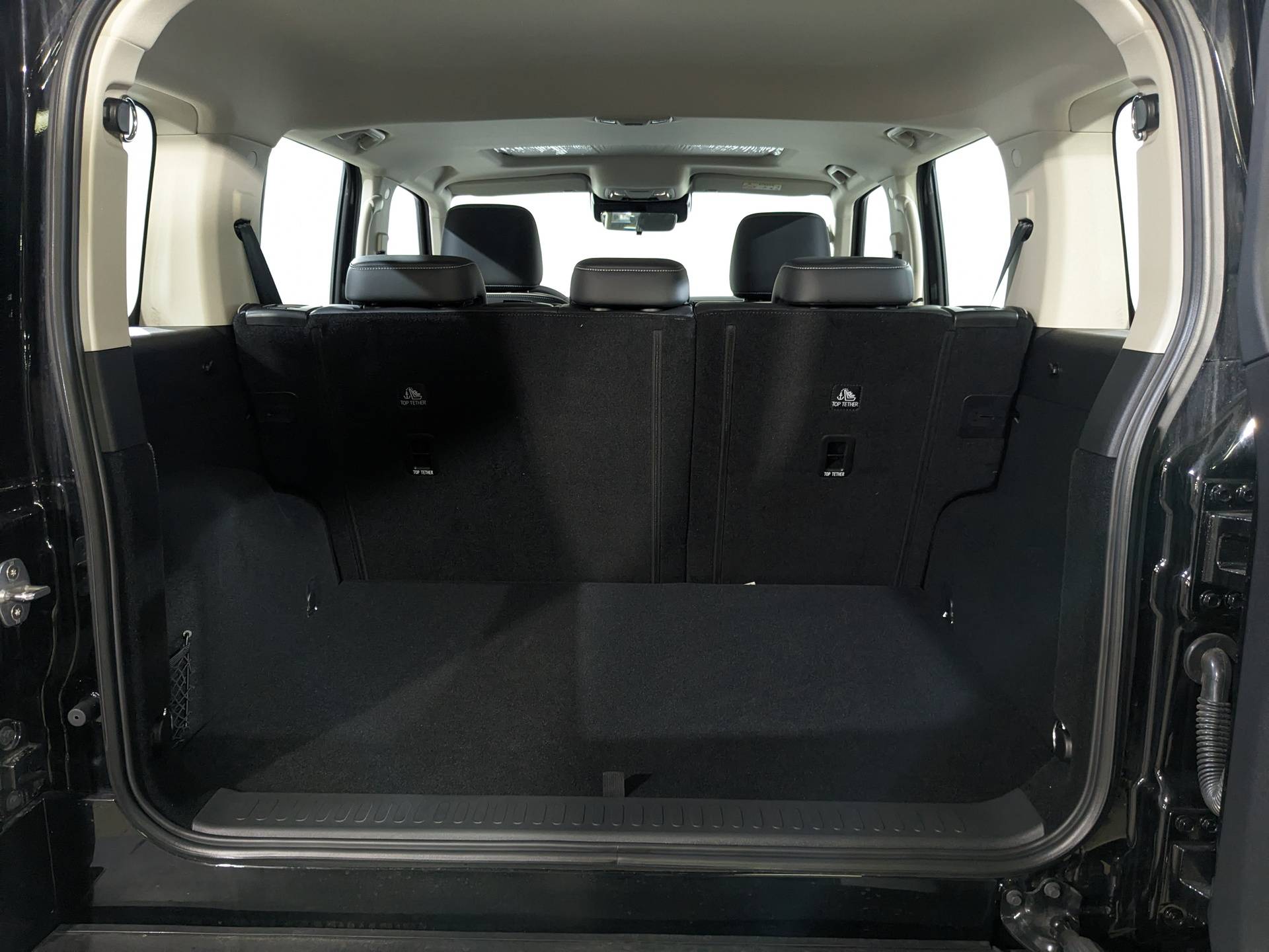 Tank 300 Adventure 2.0 8AT 4WD