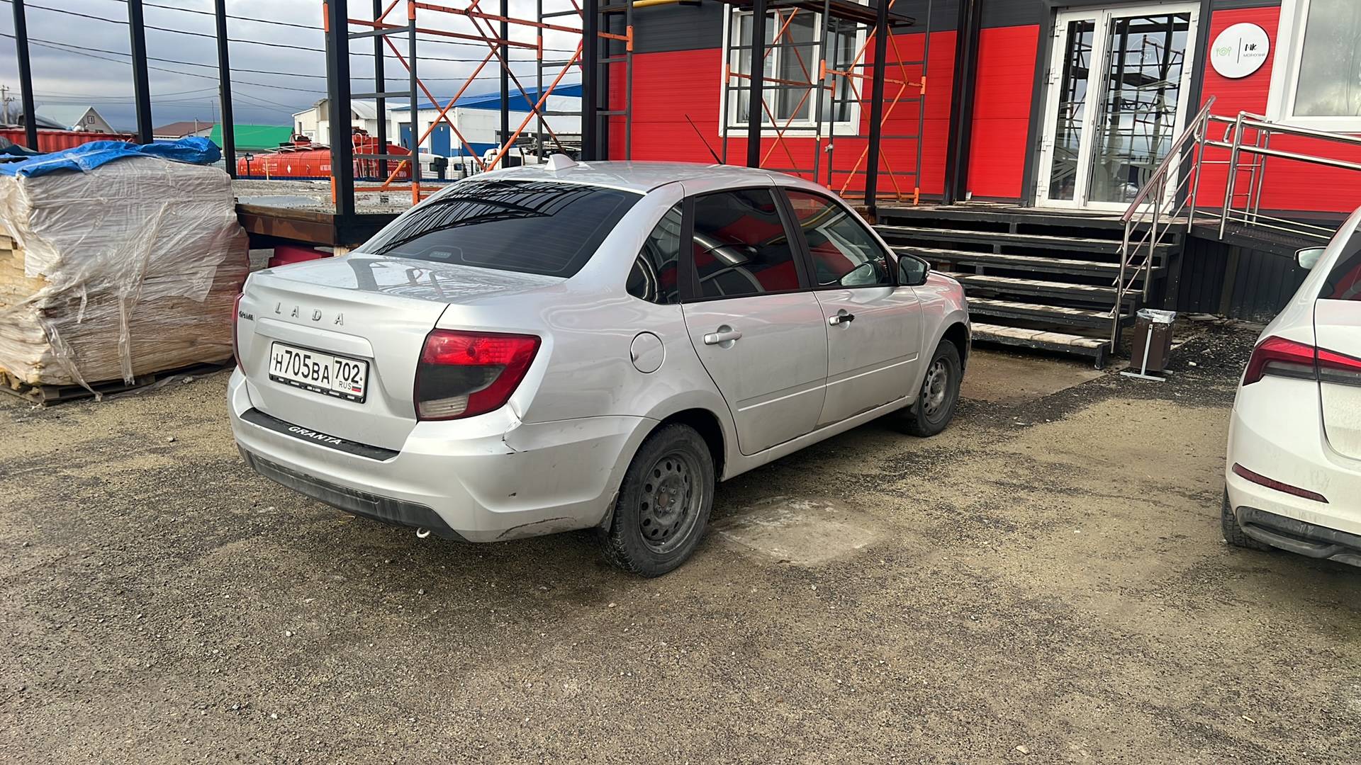 Lada Granta седан,  125 882 км, 2024 года в лизинг