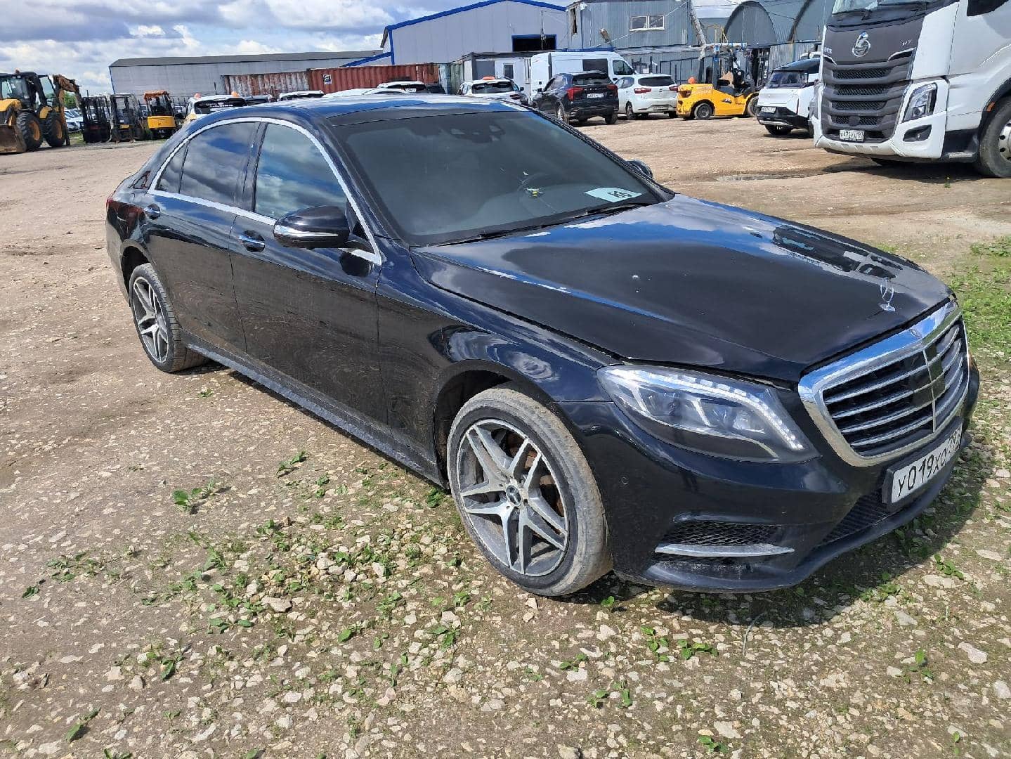 Mercedes-Benz S седан,  236 775 км, 2016 года