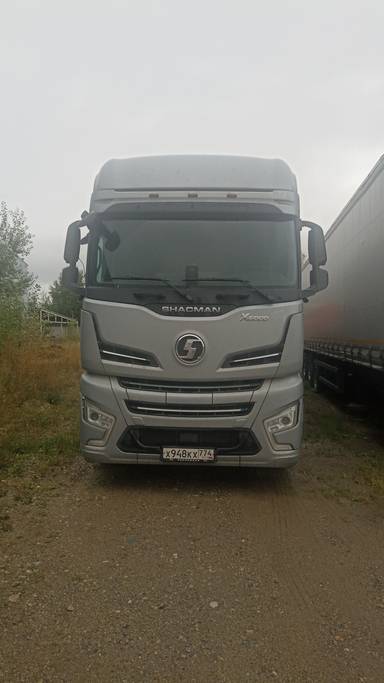 Shacman SX4188YY381