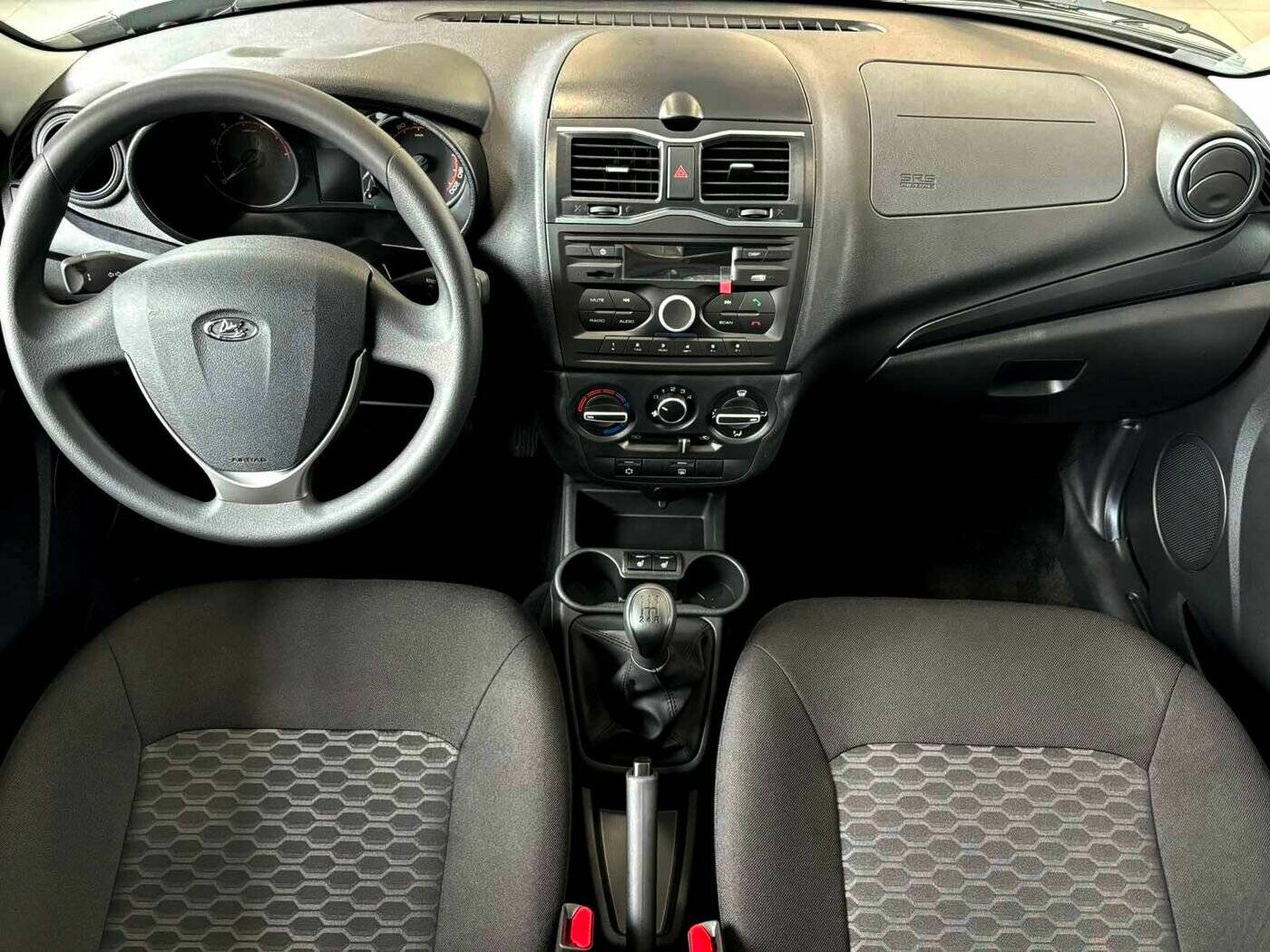 Lada Granta седан Comfort'24 1.6 90hp 5MT