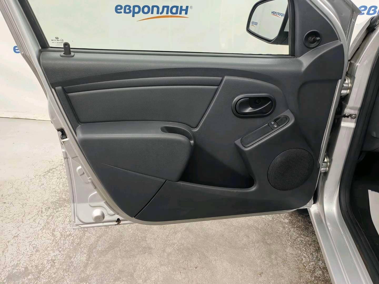 Lada Largus фургон,  27 829 км, 2024 года в лизинг