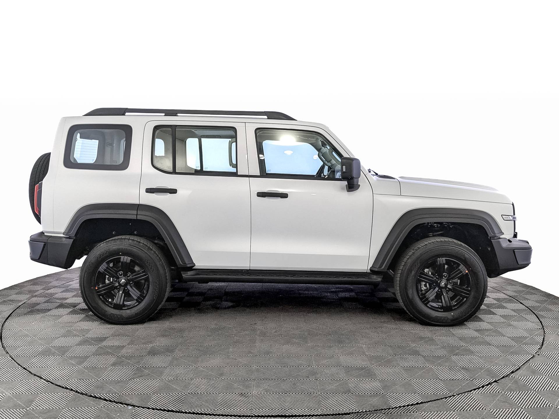 Tank 300 Adventure 2.0 8AT 4WD