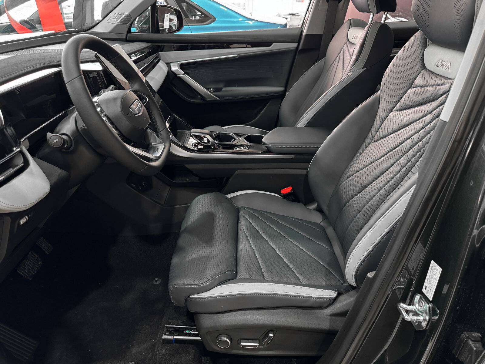 Geely Atlas Flagship 2.0T 8AT 4WD