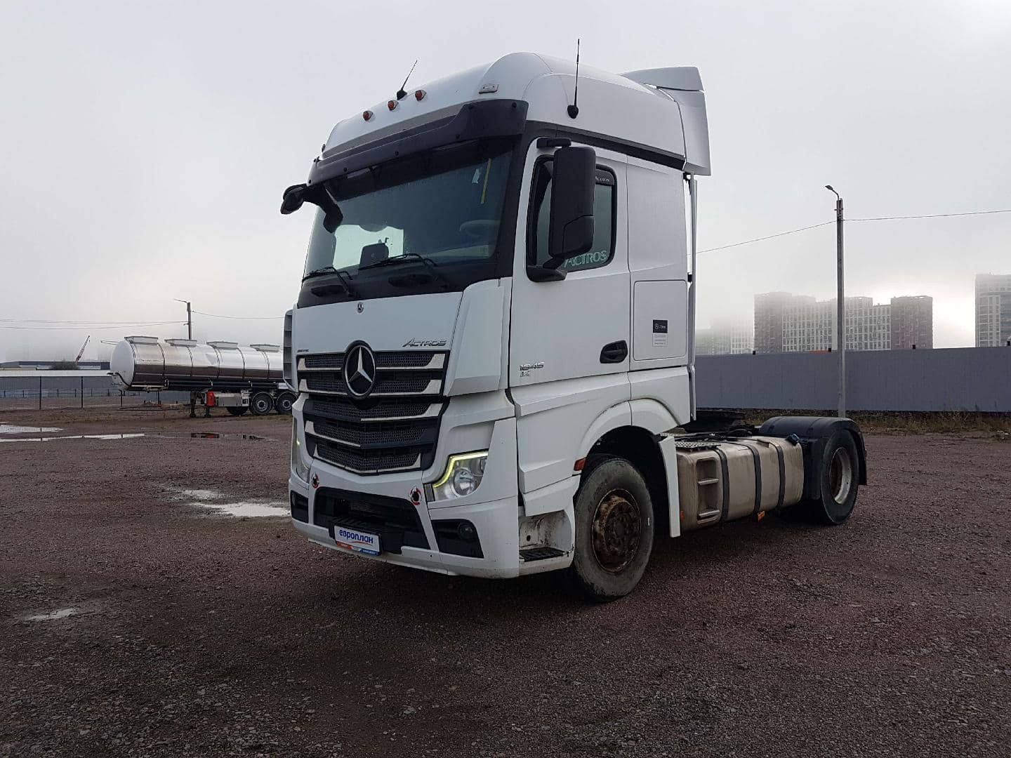 Mercedes-Benz Actros 5 1845 LS 4x2 (BigSpace),  805 944 км, 2020 года в лизинг