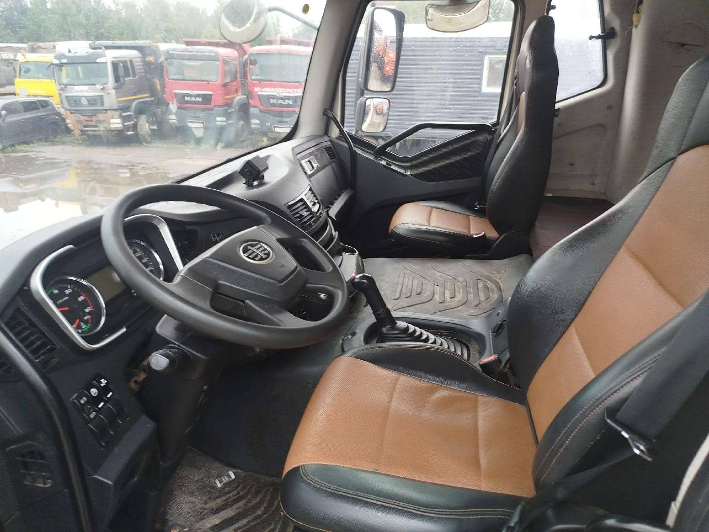 FAW CA3250P66K24L1TE5 6x6,  93 707 км, 2023 года в лизинг