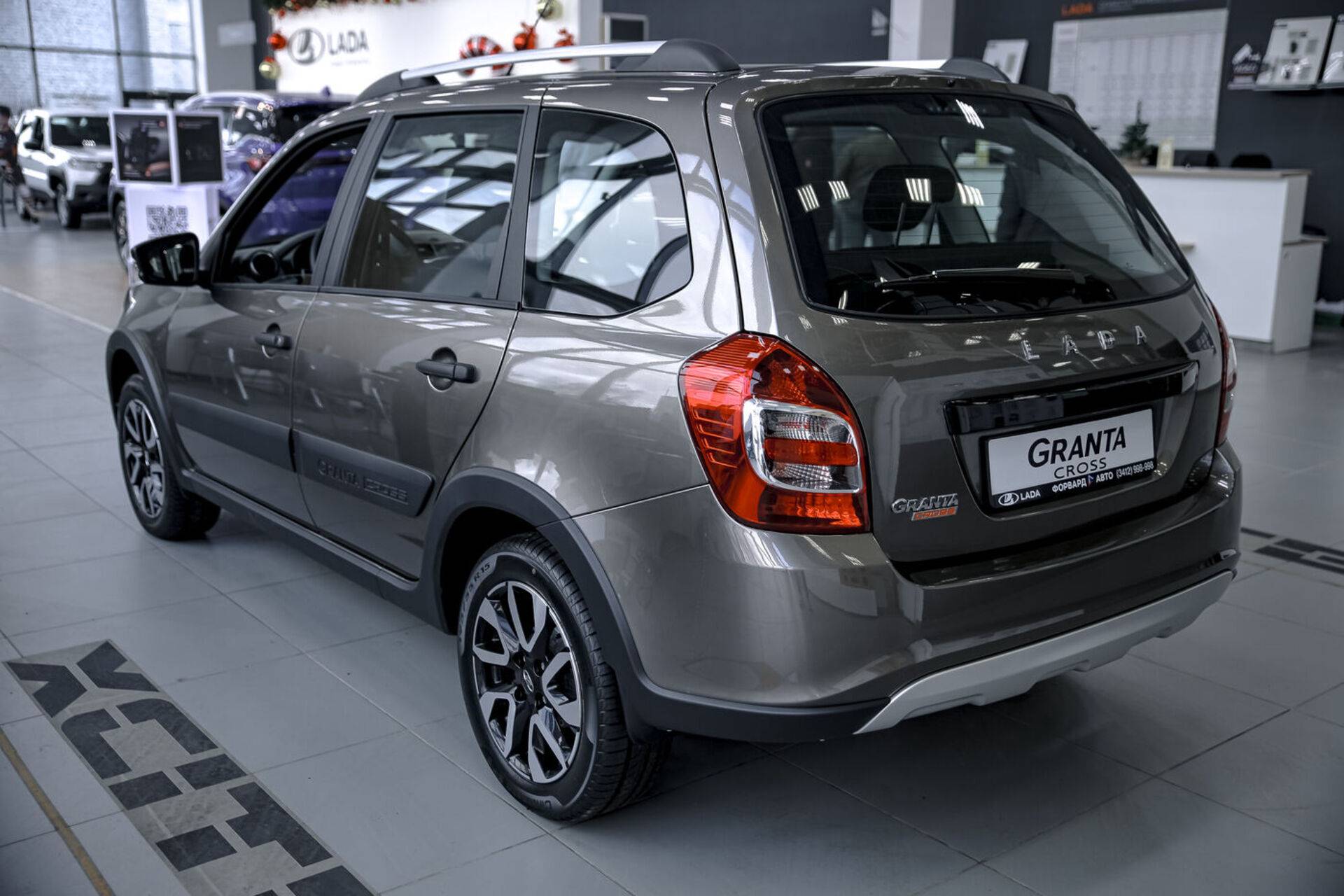 Lada Granta Cross Comfort 24 1.6 90hp 5MT