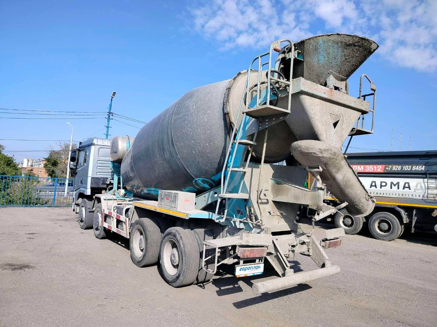 Shacman SX5318GJB6T326 ,  78 182 км, 2023 года в лизинг